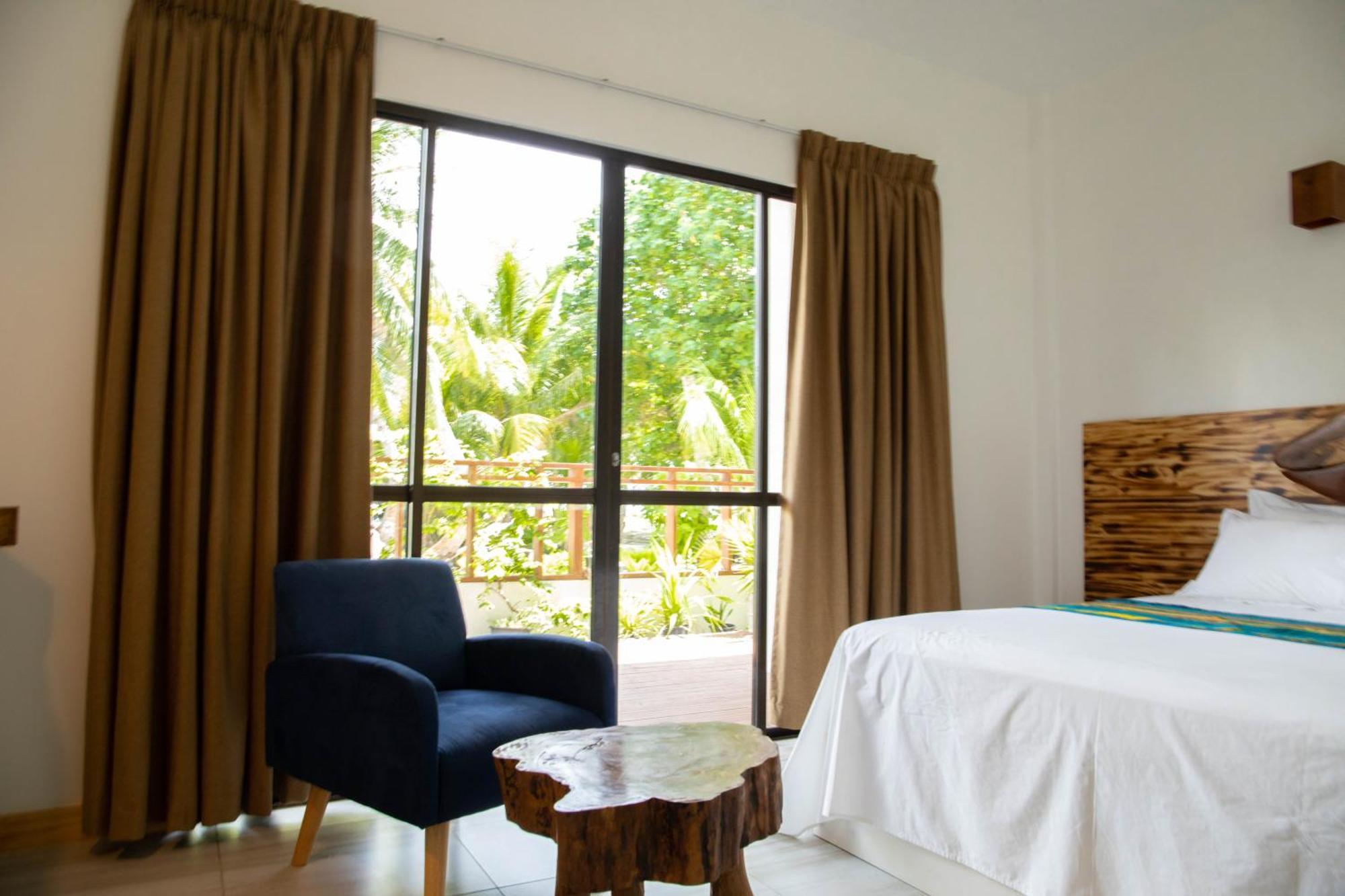 Kudhi Boli Beach House Thulusdhoo Chambre photo